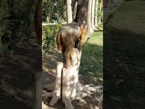 مجسمه برنزی